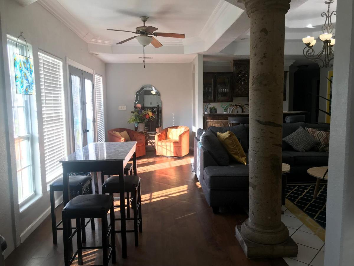 Cheerful 4 Bedroom Home With Pool And Bbq Area With 5Th Bedroom Option Brownsville Exterior foto
